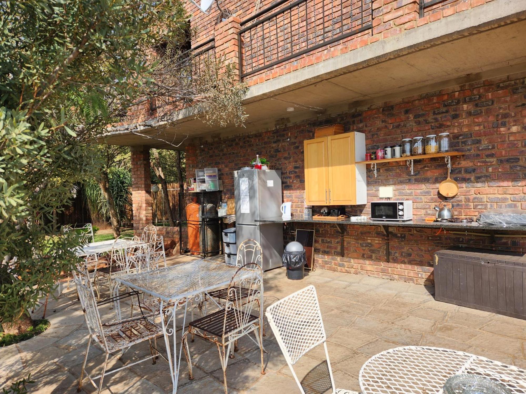Suikerbosrant Sleep And Go Bed & Breakfast Pretoria Luaran gambar