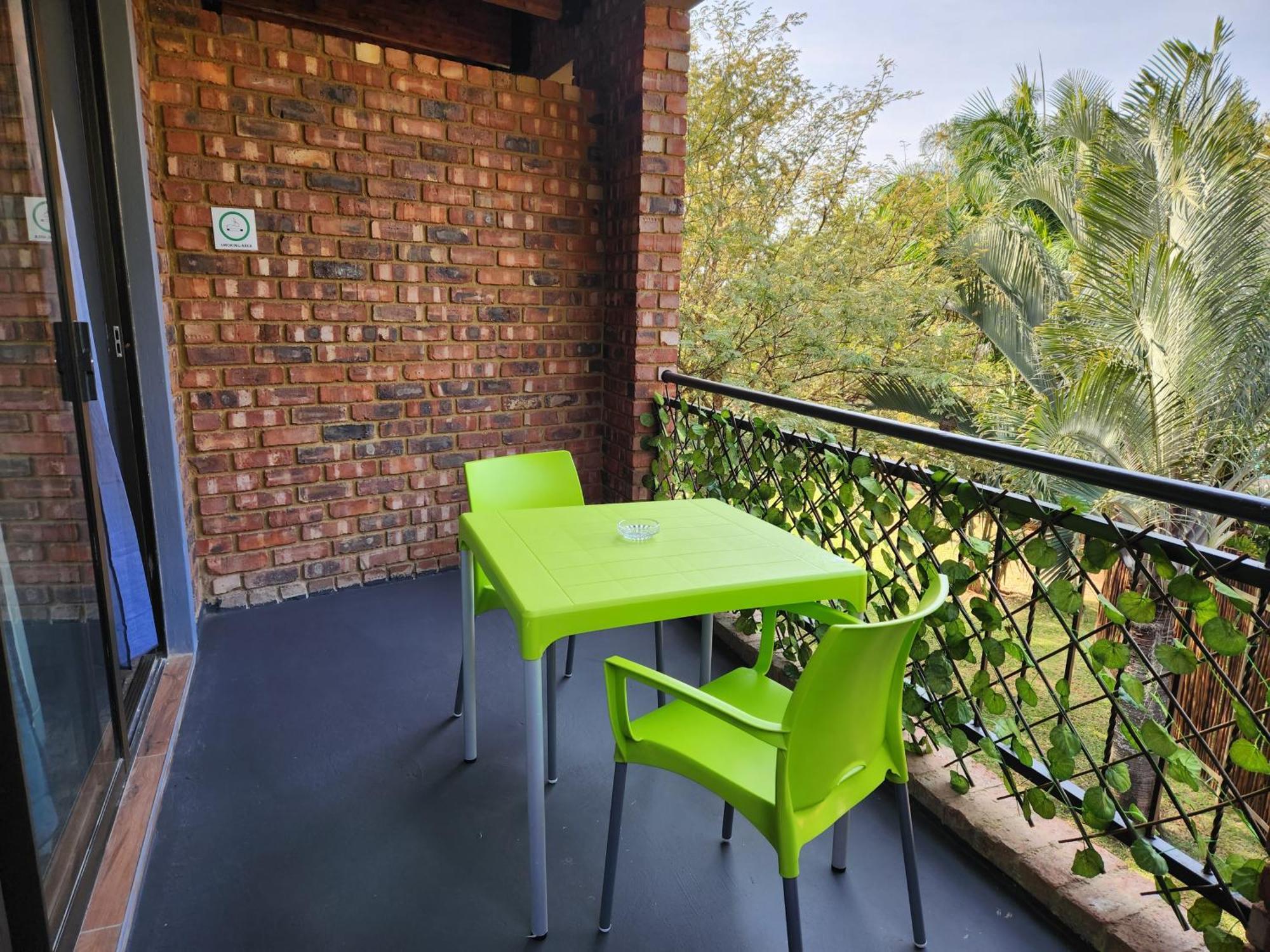 Suikerbosrant Sleep And Go Bed & Breakfast Pretoria Luaran gambar