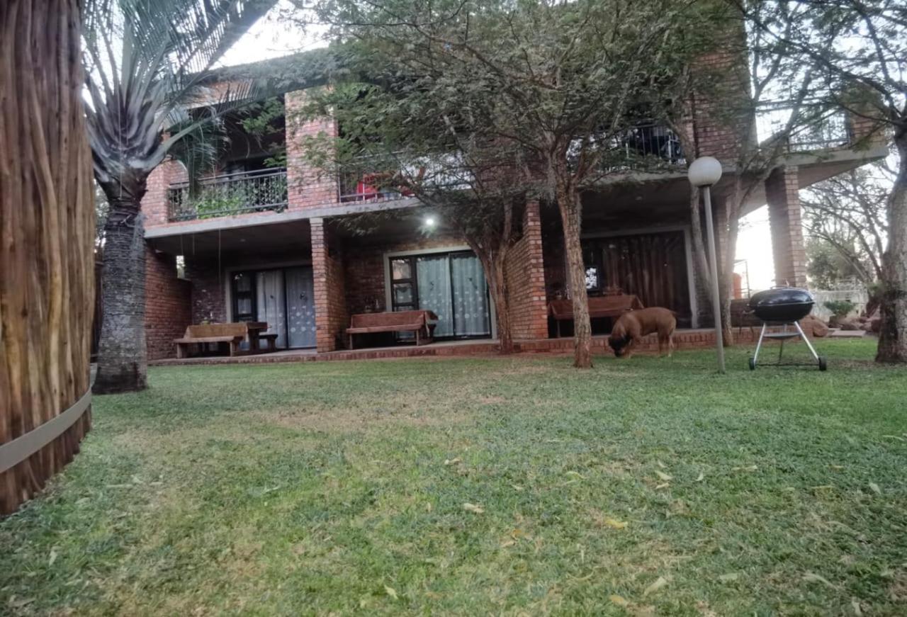 Suikerbosrant Sleep And Go Bed & Breakfast Pretoria Luaran gambar